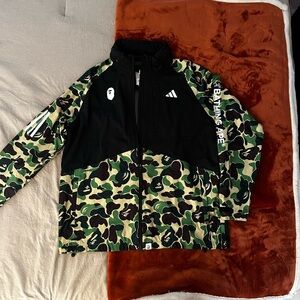men’s BAPE & Adidas top & bottom new XL